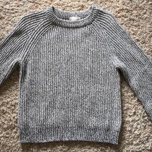 Warm H&M Chunky Knit Sweater! ❄️